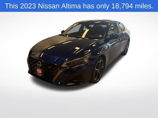 2023 Nissan Altima 2.5 SR