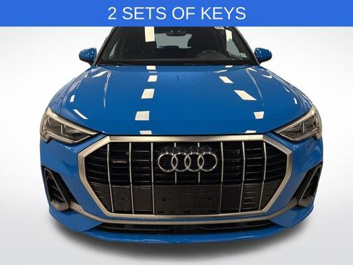 2023 Audi Q3 45 S line Premium
