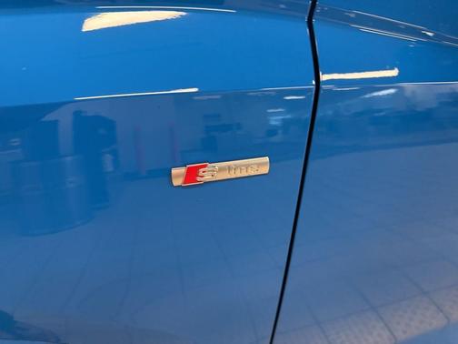 2023 Audi Q3 45 S line Premium