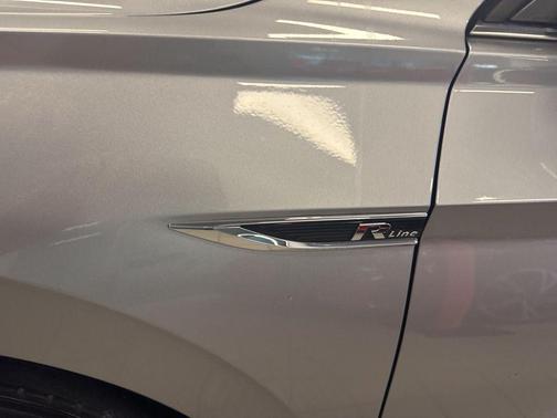 2020 Volkswagen Jetta 1.4T R-Line
