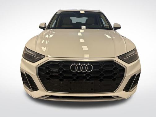 2022 Audi Q5 45 S line quattro Premium