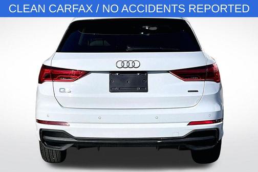 Glacier White Metallic 2025 Audi Q3 45 S line Premium