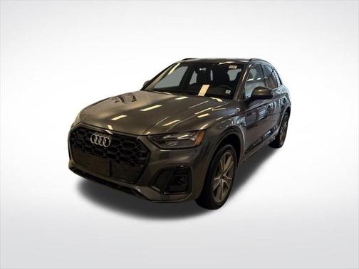 2025 Audi Q5 Premium 45 TFSI S line quattro