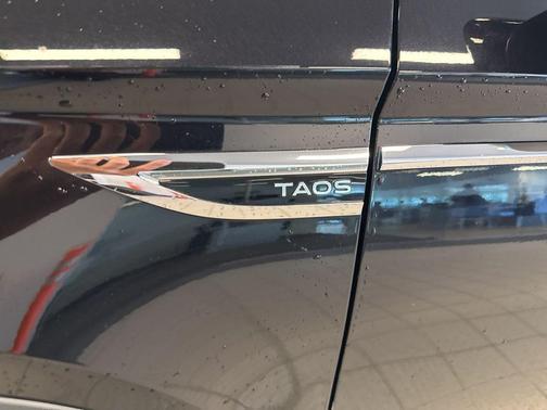 2022 Volkswagen Taos 1.5T SEL