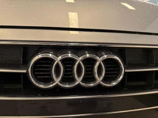 2022 Audi A4 Premium 40 TFSI quattro S tronic