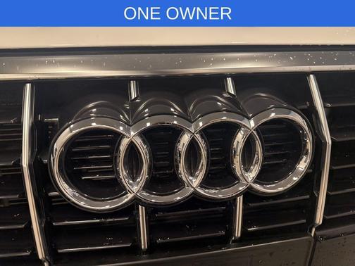 2025 Audi Q3 45 S line Premium