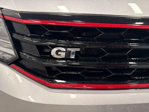 2018 Volkswagen Passat 3.6L V6 GT