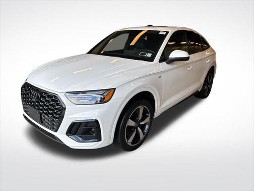 2023 Audi Q5 Sportback Premium Plus 45 TFSI S line quattro S tronic