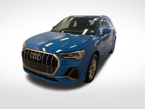 2021 Audi Q3 45 S line Premium