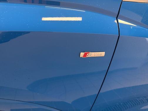 2021 Audi Q3 45 S line Premium