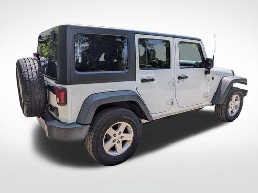 Bright White Clearcoat 2016 Jeep Wrangler Unlimited Sport
