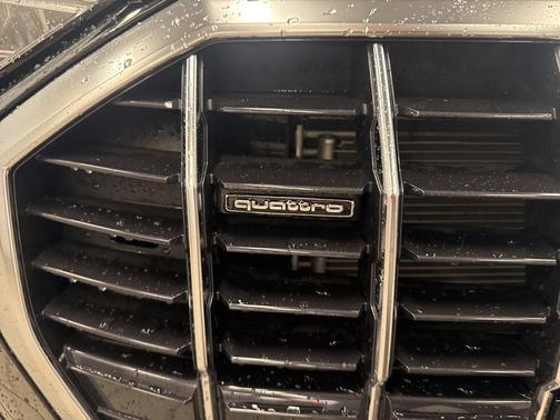 2025 Audi Q3 45 S line Premium