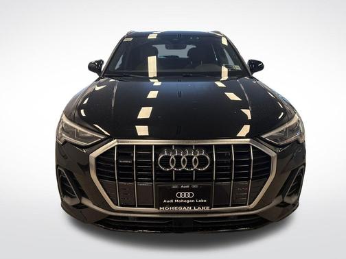 2025 Audi Q3 45 S line Premium