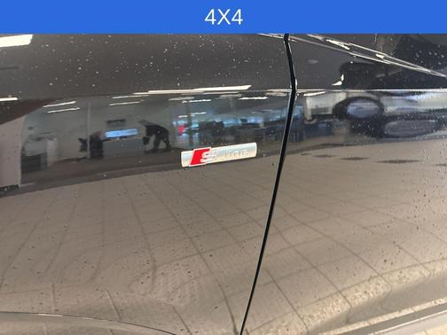 2025 Audi Q3 45 S line Premium