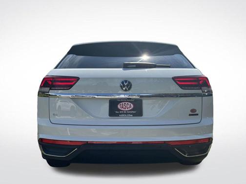 2022 Volkswagen Atlas Cross Sport 2.0T SE w/Technology