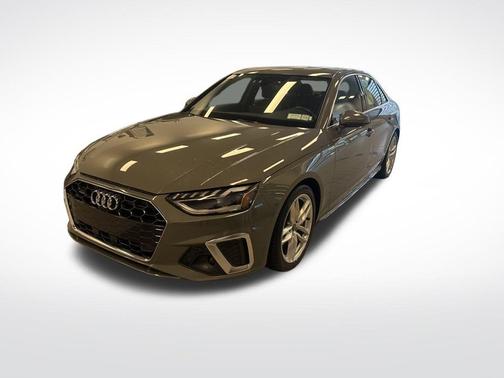 2023 Audi A4 45 S line Premium Plus