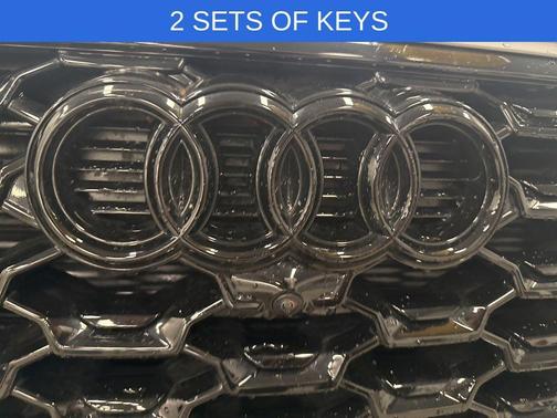 2023 Audi Q5 45 S line quattro Premium