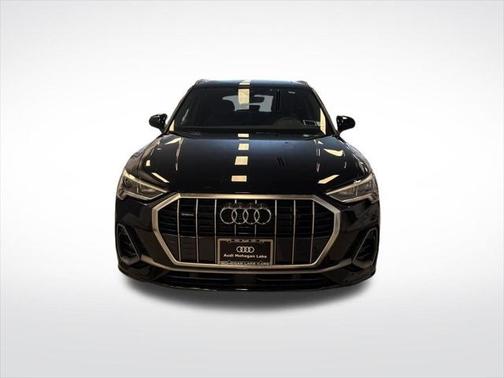 2024 Audi Q3 Premium 45 TFSI S line quattro Tiptronic