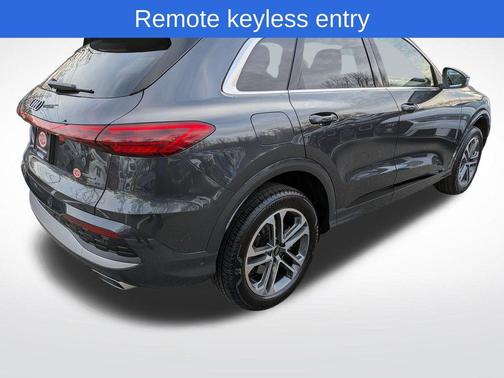 2025 Audi Q5 2.0T quattro Premium