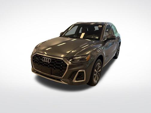 2022 Audi Q5 45 S line quattro Premium
