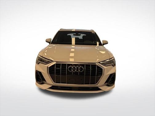 2024 Audi Q3 Premium 45 TFSI S line quattro Tiptronic