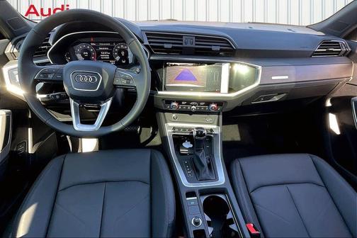 2025 Audi Q3 45 S line Premium