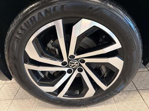 2023 Volkswagen Atlas 2.0T SEL