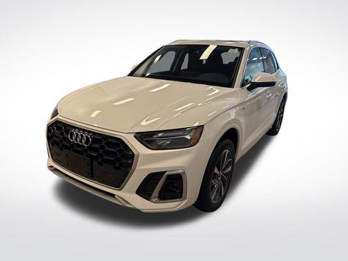 2022 Audi Q5 45 S line quattro Premium