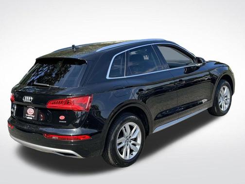 2020 Audi Q5 45 Premium