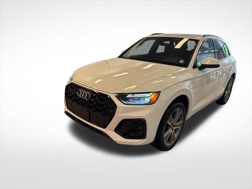 2025 Audi Q5 Premium 45 TFSI S line quattro