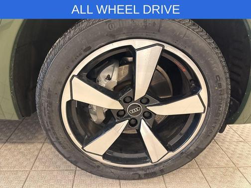 2023 Audi Q5 45 S line Premium Plus