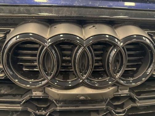 2022 Audi Q5 Premium Plus 45 TFSI S line quattro S tronic