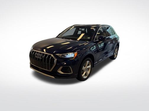 2022 Audi Q3 40 Premium