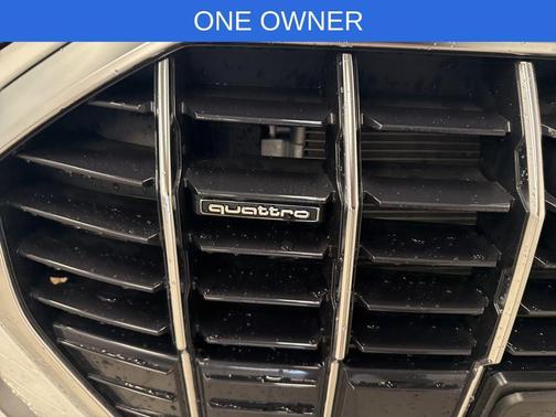 2025 Audi Q3 45 S line Premium