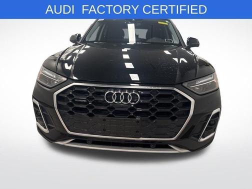 2023 Audi Q5 45 S line quattro Premium