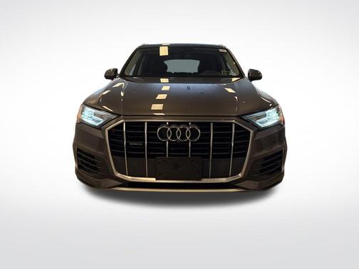 2021 Audi Q7 45 Premium