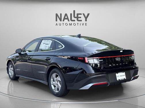 2025 Hyundai SONATA SE