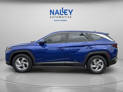 2022 Hyundai TUCSON SE