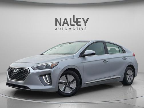 2022 Hyundai IONIQ Hybrid SE