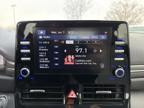 2022 Hyundai IONIQ Hybrid SE