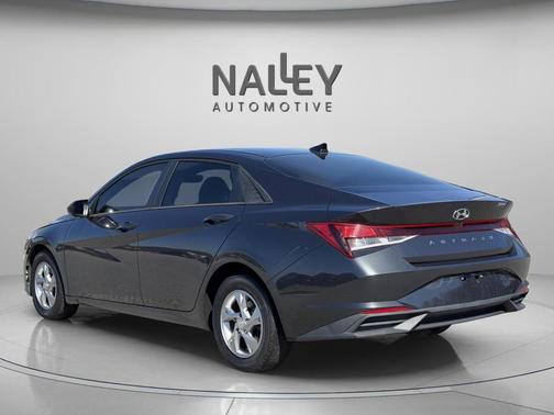 2021 Hyundai ELANTRA SE