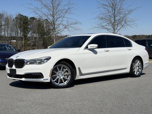 2016 BMW 750 i xDrive