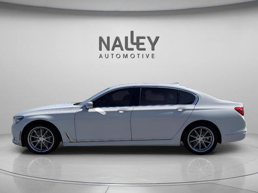 2016 BMW 750 i xDrive