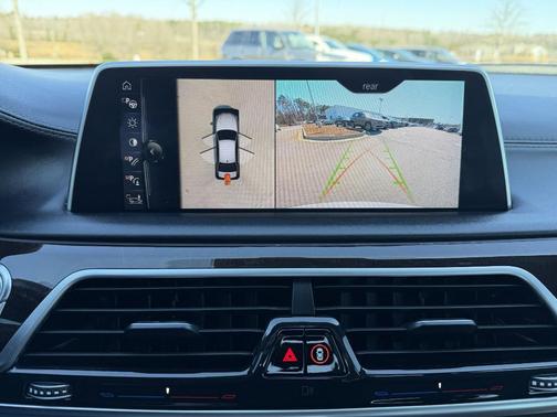 2016 BMW 750 i xDrive