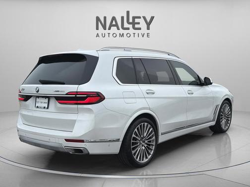 2023 BMW X7 xDrive40i