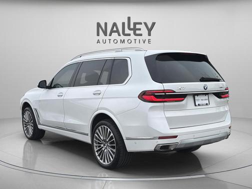 2023 BMW X7 xDrive40i