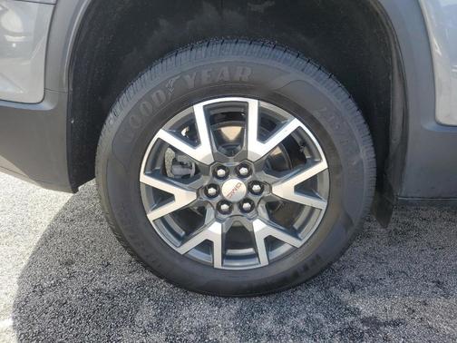 2021 GMC Acadia SLE