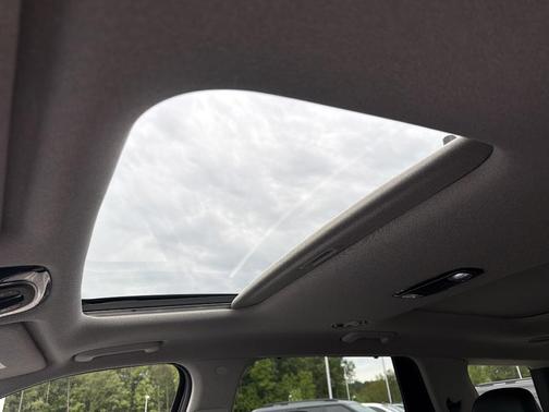 Abyss Black Pearl 2023 Hyundai PALISADE Limited