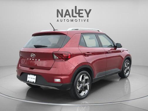 2023 Hyundai VENUE Limited