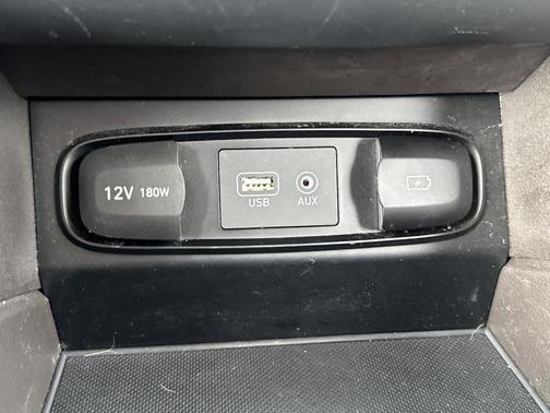 2019 Hyundai SANTA FE 2.4 SE